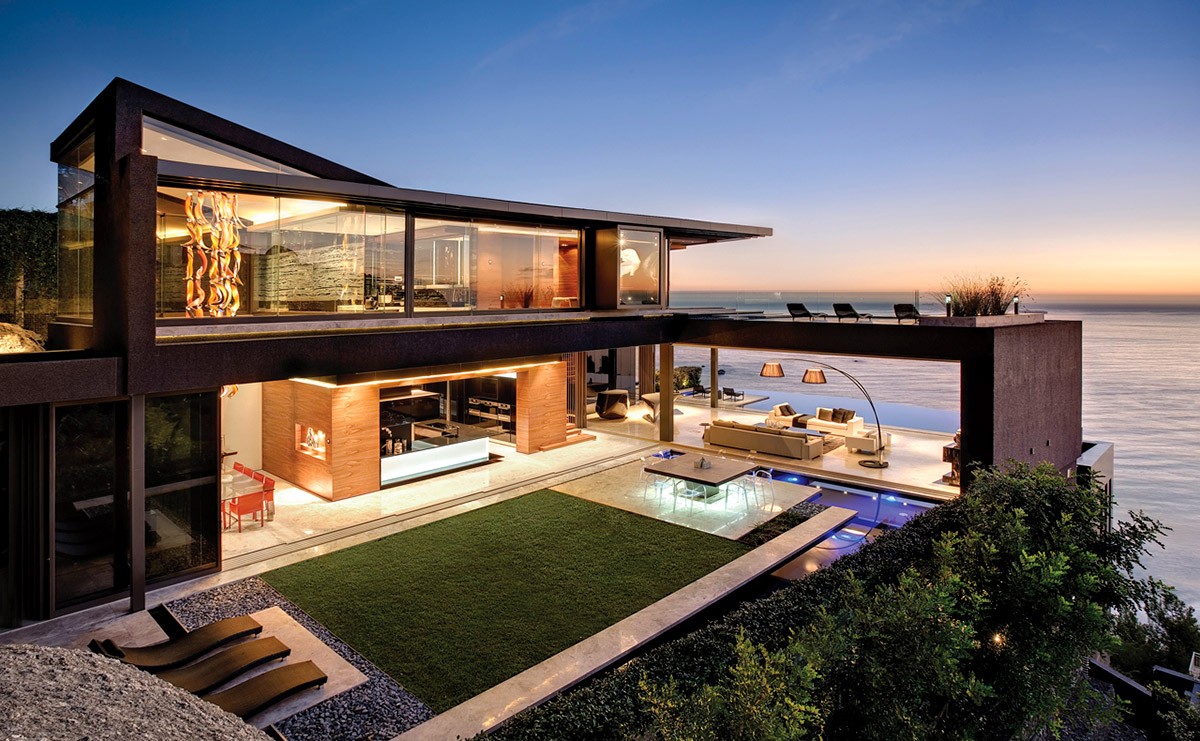 Oceanview Infinity Estate with glass walls and infinity pool overlooking the ocean